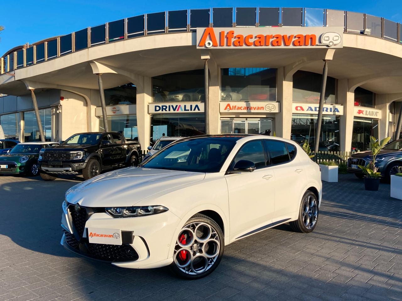 Alfa Romeo Tonale 1.5 mhev Tributo Italiano 160 CV KM 0