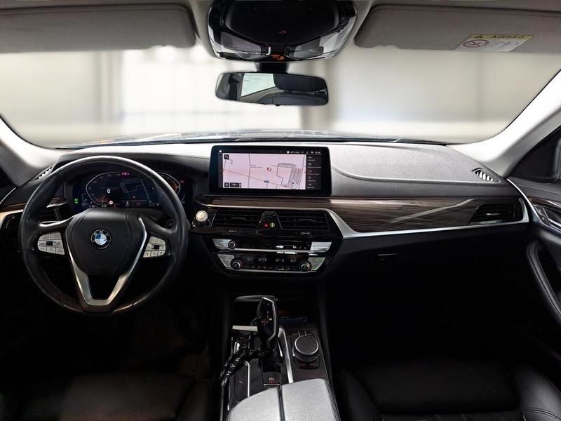 BMW 518 MH48V LUXURY AUTO 4 PORTE BERLINA
