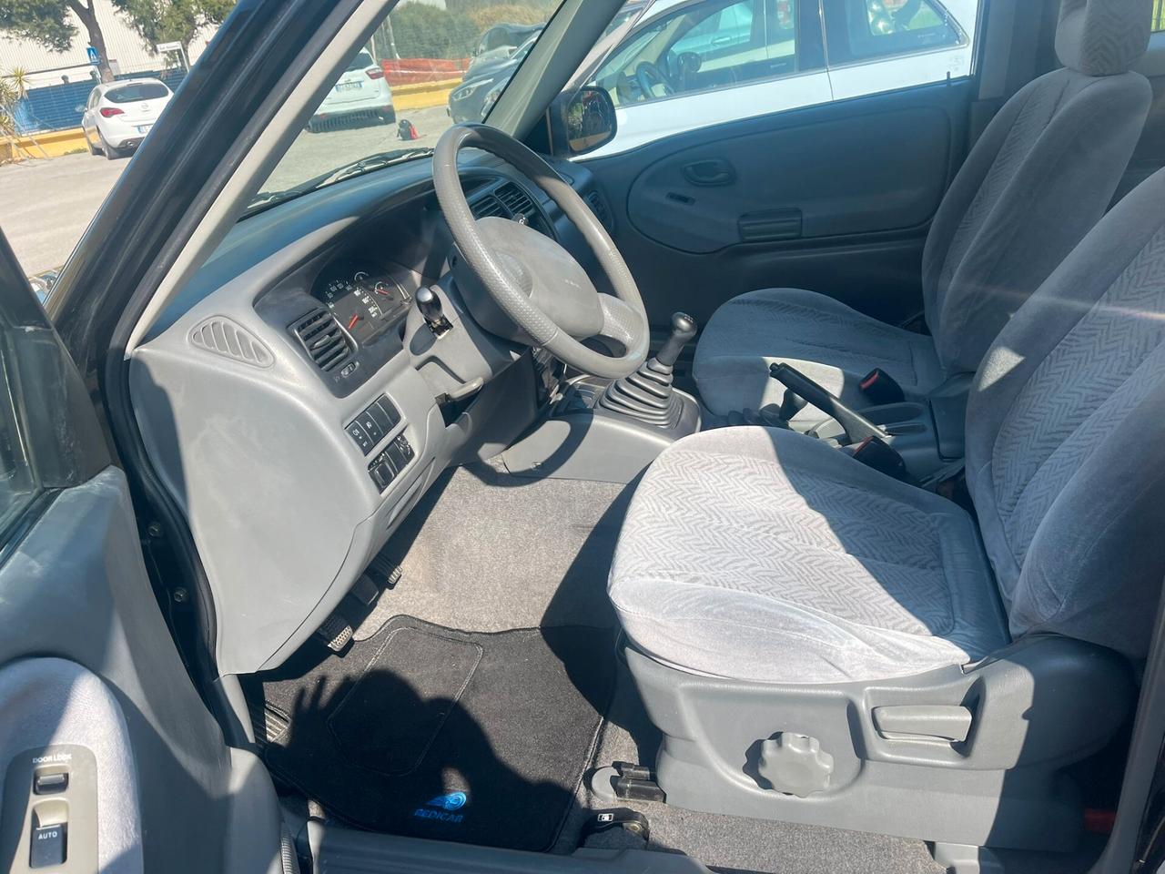 Suzuki Grand Vitara 4X4 CON RIDOTTE 1.6i 16V cat 3 porte