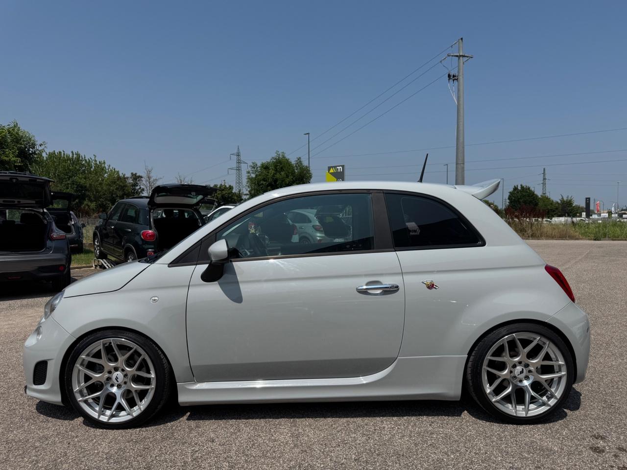 Abarth 500 1.4 Turbo T-Jet Custom