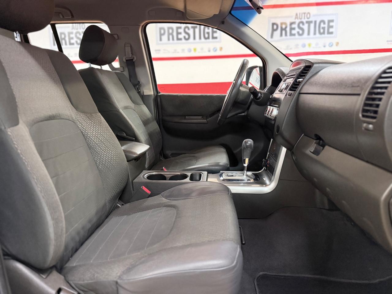 Nissan Navara PICK-UP 2.5 cdi 190cv Cab 4WD