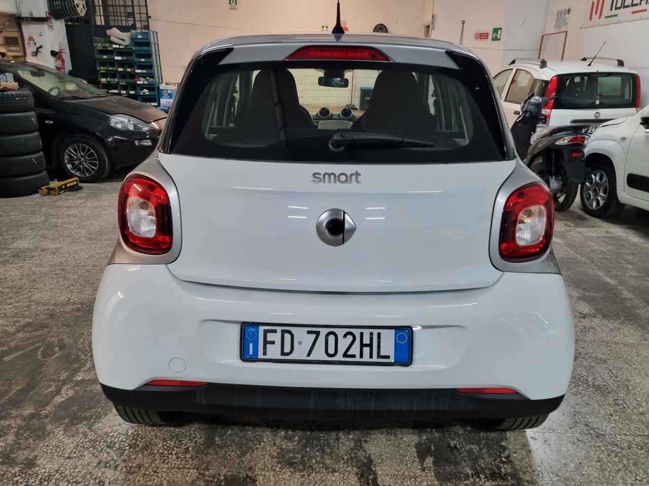 Smart ForFour 70 1.0 Passion