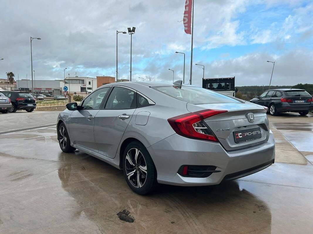 Honda Civic X 2017 4p Civic 4p 1.5 Elegance Navi