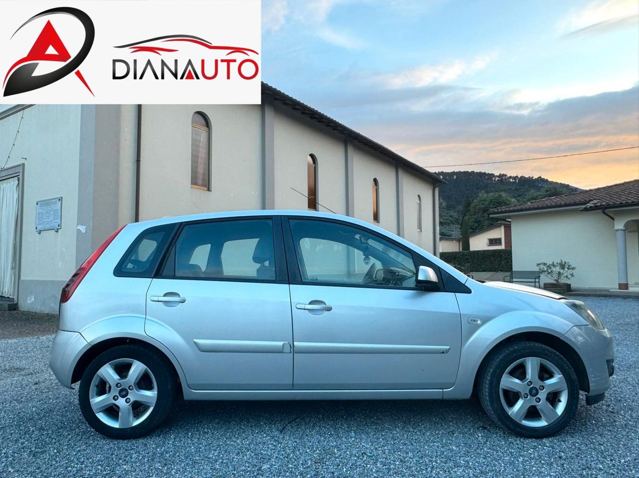 Ford Fiesta 1.4 TDCi 5p. Ghia Diesel Marciante e Revisionata
