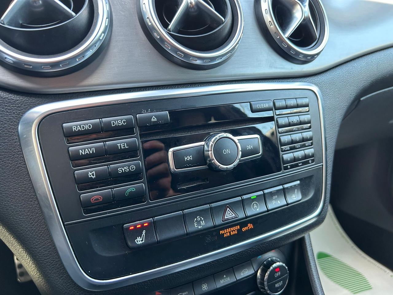 Mercedes-benz GLA 200 CDI AUTOM. PREMIUM NAVI-2015