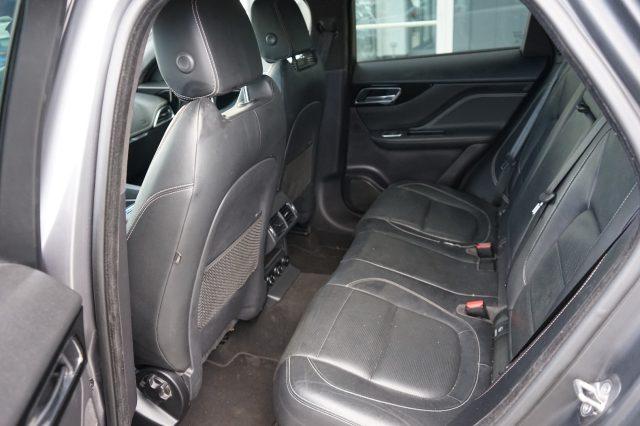 JAGUAR F-Pace 2.0 D 240 CV AWD aut. R-Sport