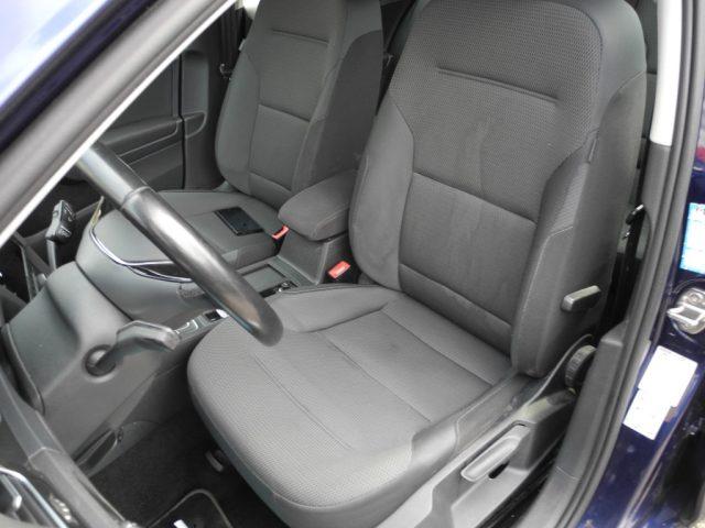 VOLKSWAGEN Golf 1.6 TDI 115cv DSG 5p. -OK NEOPATENTATI- DA VETRINA