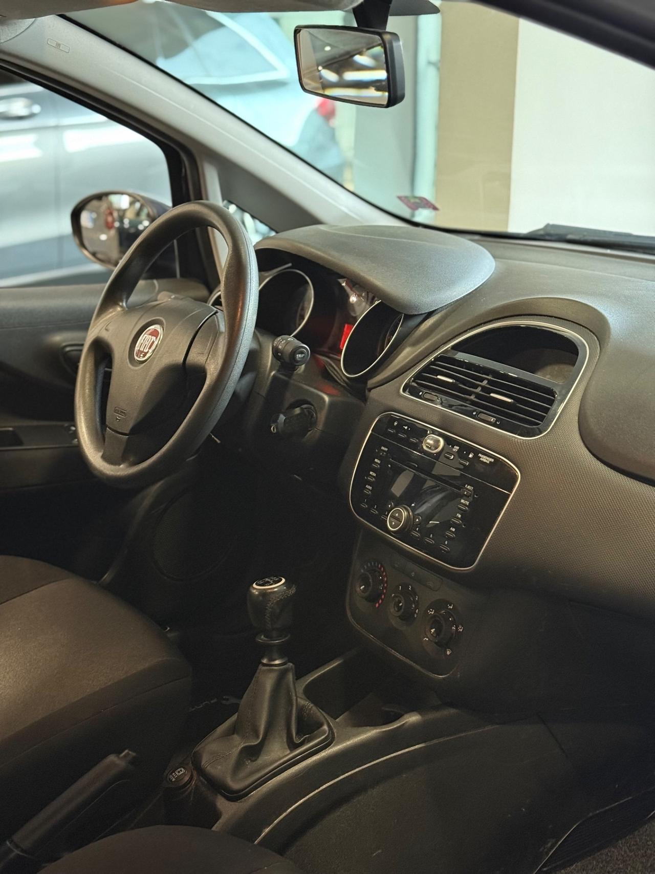 Fiat Punto 1.4 8V 5 porte Natural Power Street