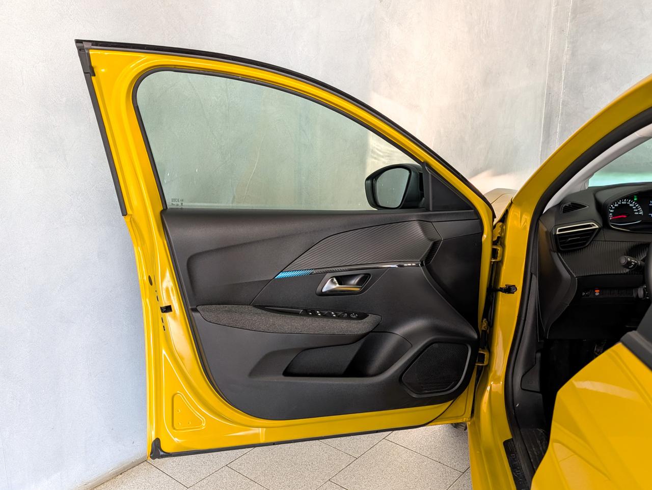 Peugeot 208 1.2 puretech 100cv Style