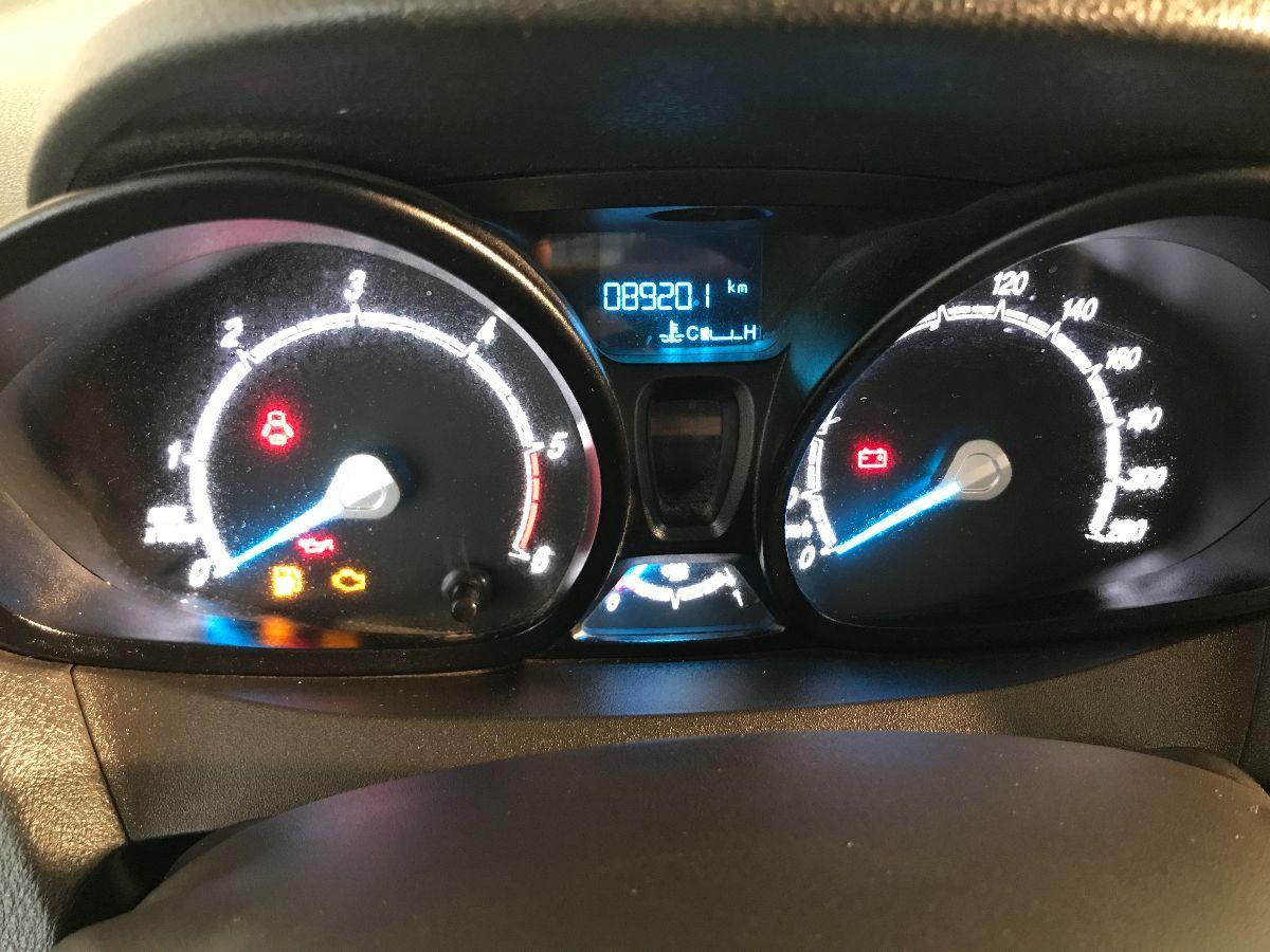 FORD TRANSIT COURIER TDCI TREND VAN