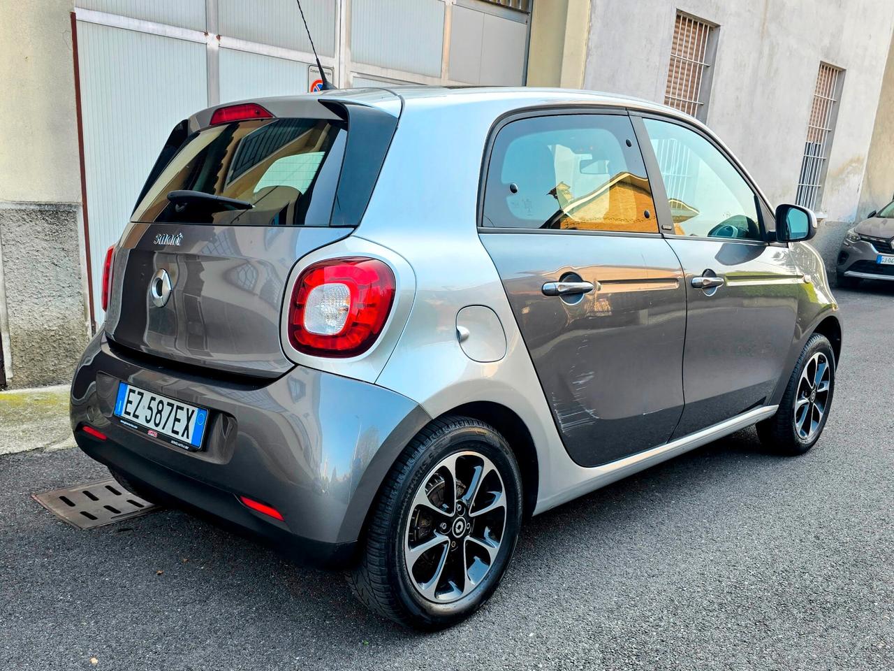 Smart ForFour