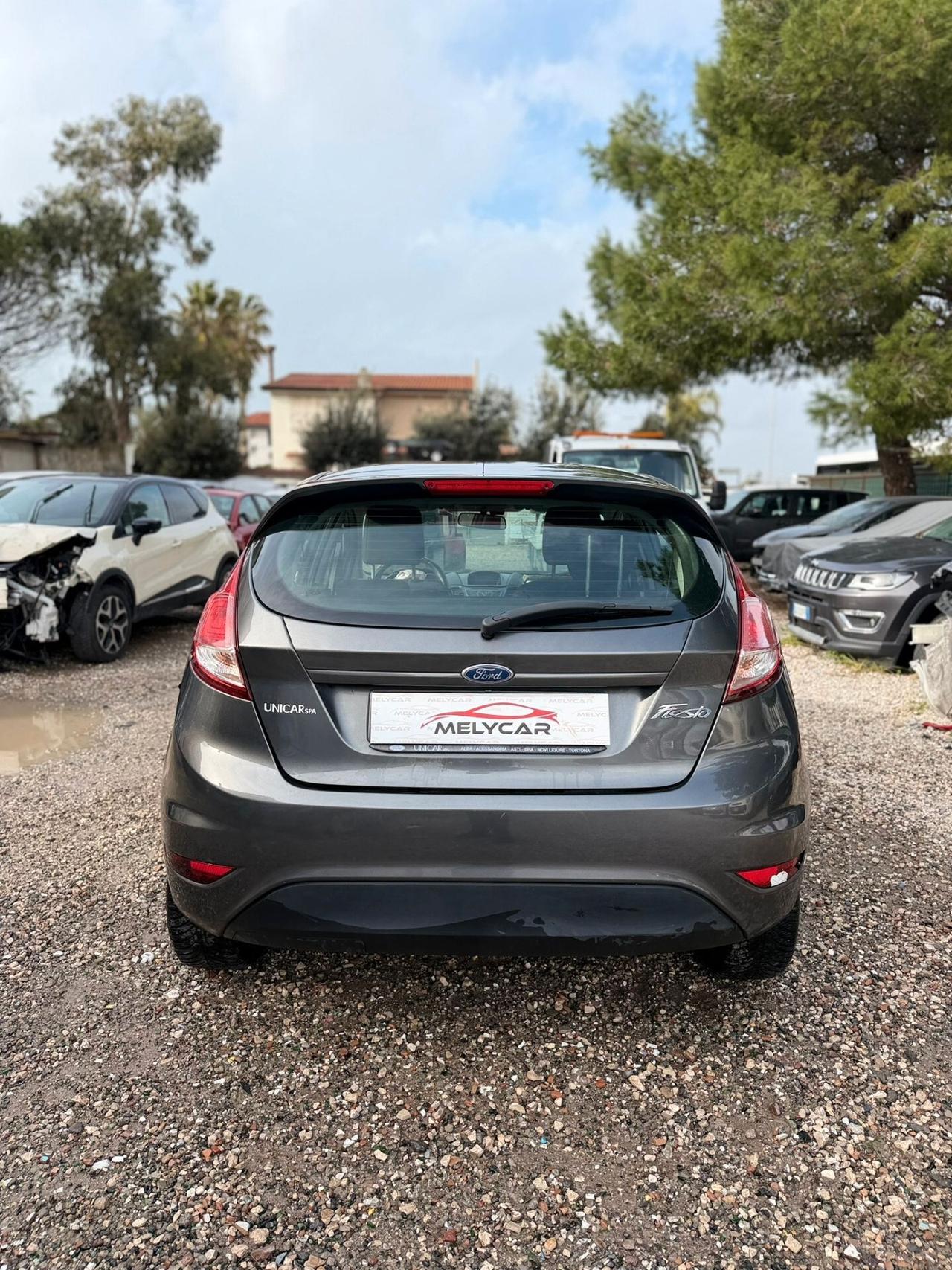 Ford Fiesta 1.4 5 porte Bz.- GPL Black & White Edition Sinistrata Incidentata