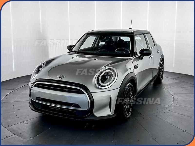 MINI Mini 5 porte Mini 5p 1.5 Cooper Essential auto