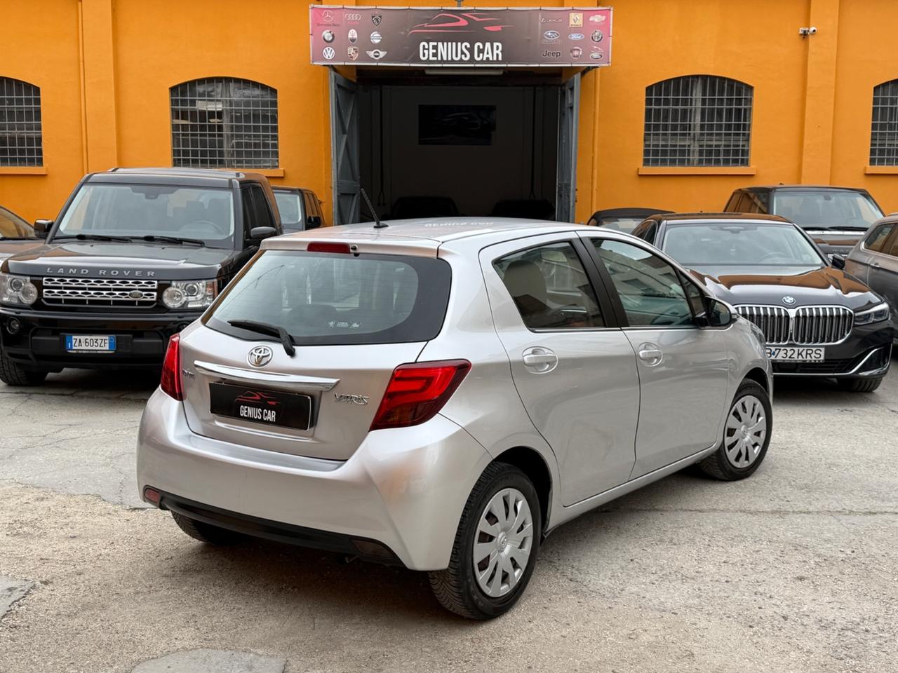 Toyota Yaris 1.0 5 porte Lounge