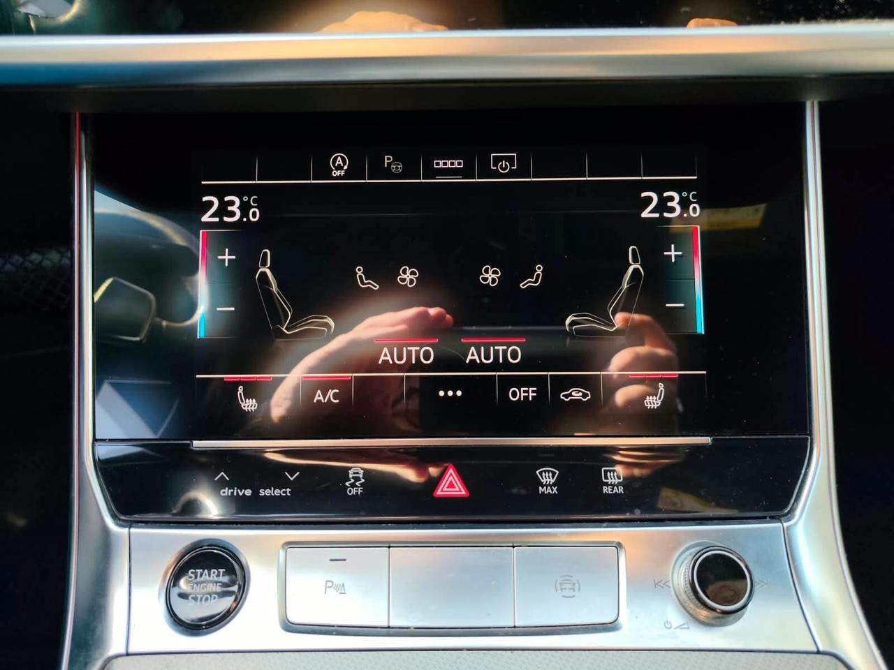 Audi A6 Avant 40 2.0 TDI quattro ultra S tronic Business Design