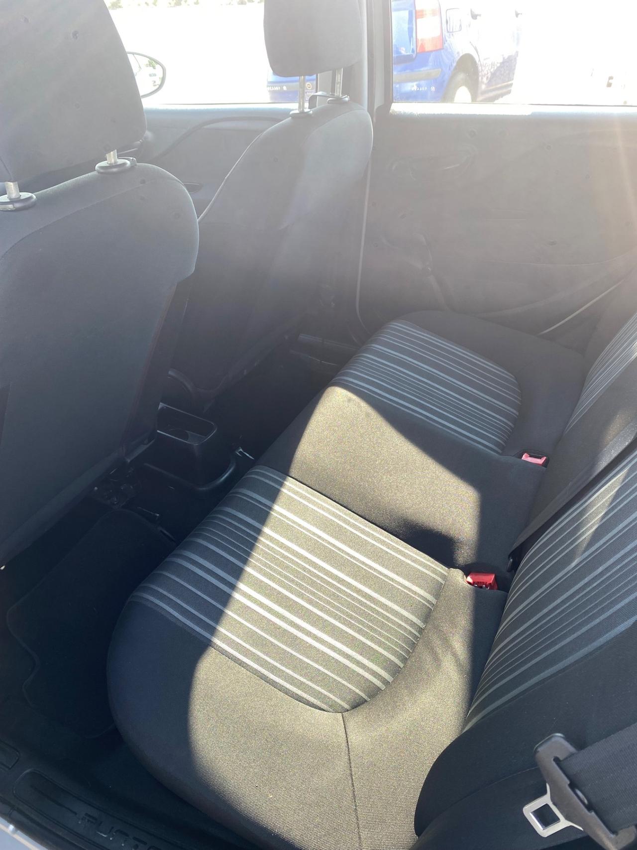 Fiat Punto 1.4 8V 5 porte Natural Power Easy