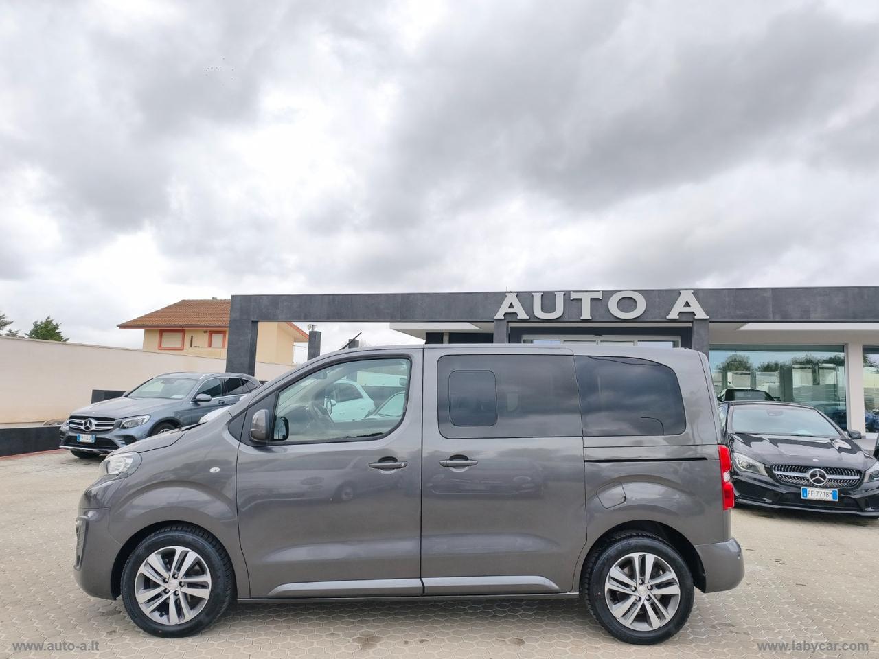 PEUGEOT Traveller BlueHDi 115 S&S Compact Allure