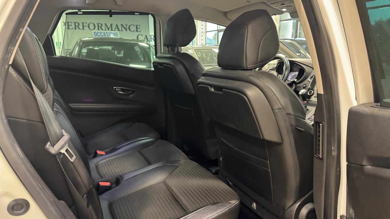 Renault Scenic Scénic dCi 8V 110 CV EDC Energy Zen