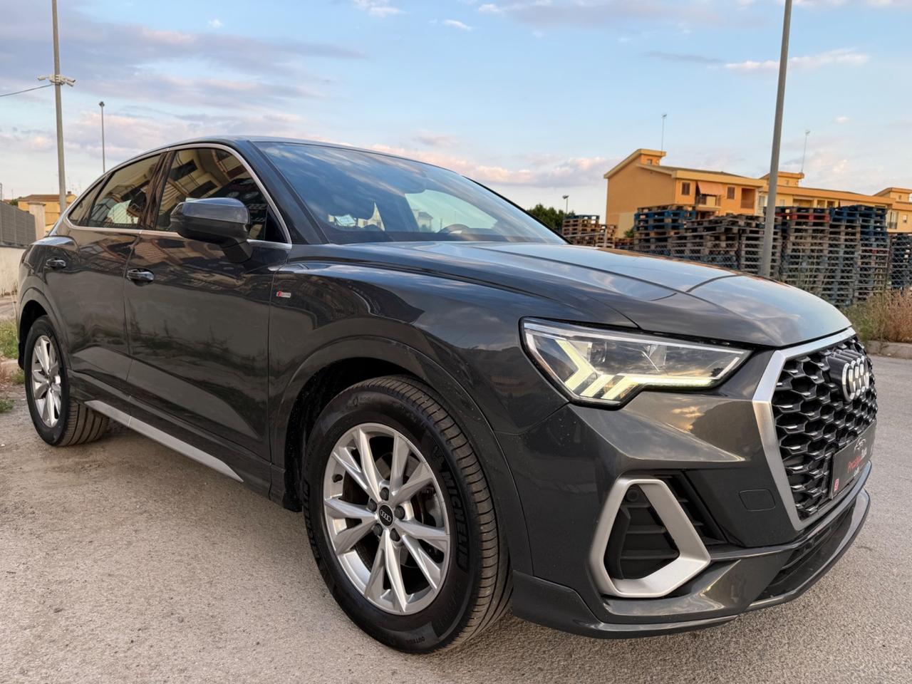 Audi Q3 35 TDI quattro S tronic line edition 2021