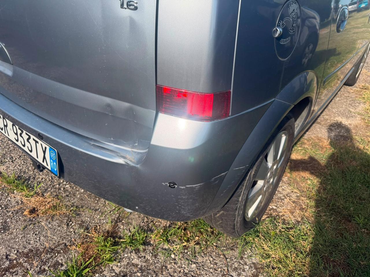 GPL !! GANCIO TRAINO Opel MERIVA 20 euro 500 km