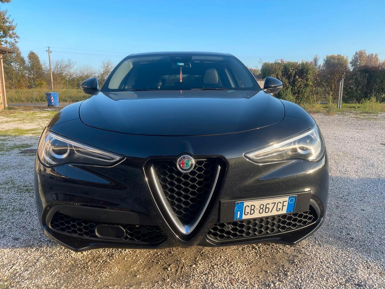 Alfa Romeo Stelvio 2.0 Turbo 200 CV AT8 Q4 Executive