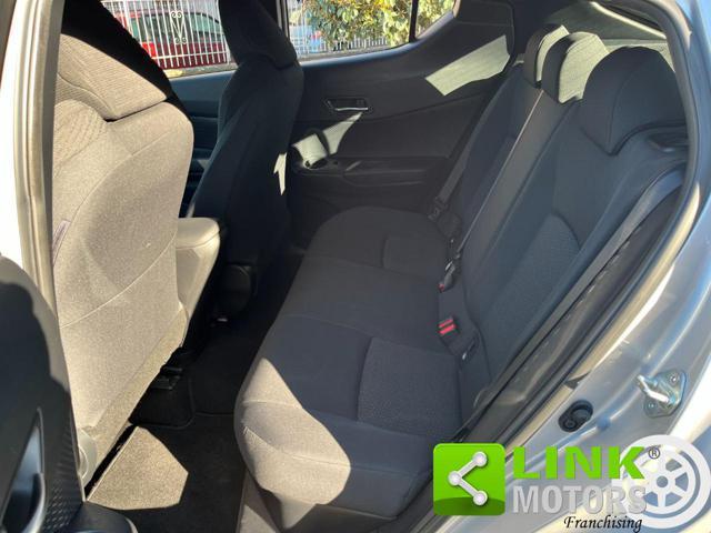 TOYOTA C-HR 1.8 Hybrid E-CVT Lounge