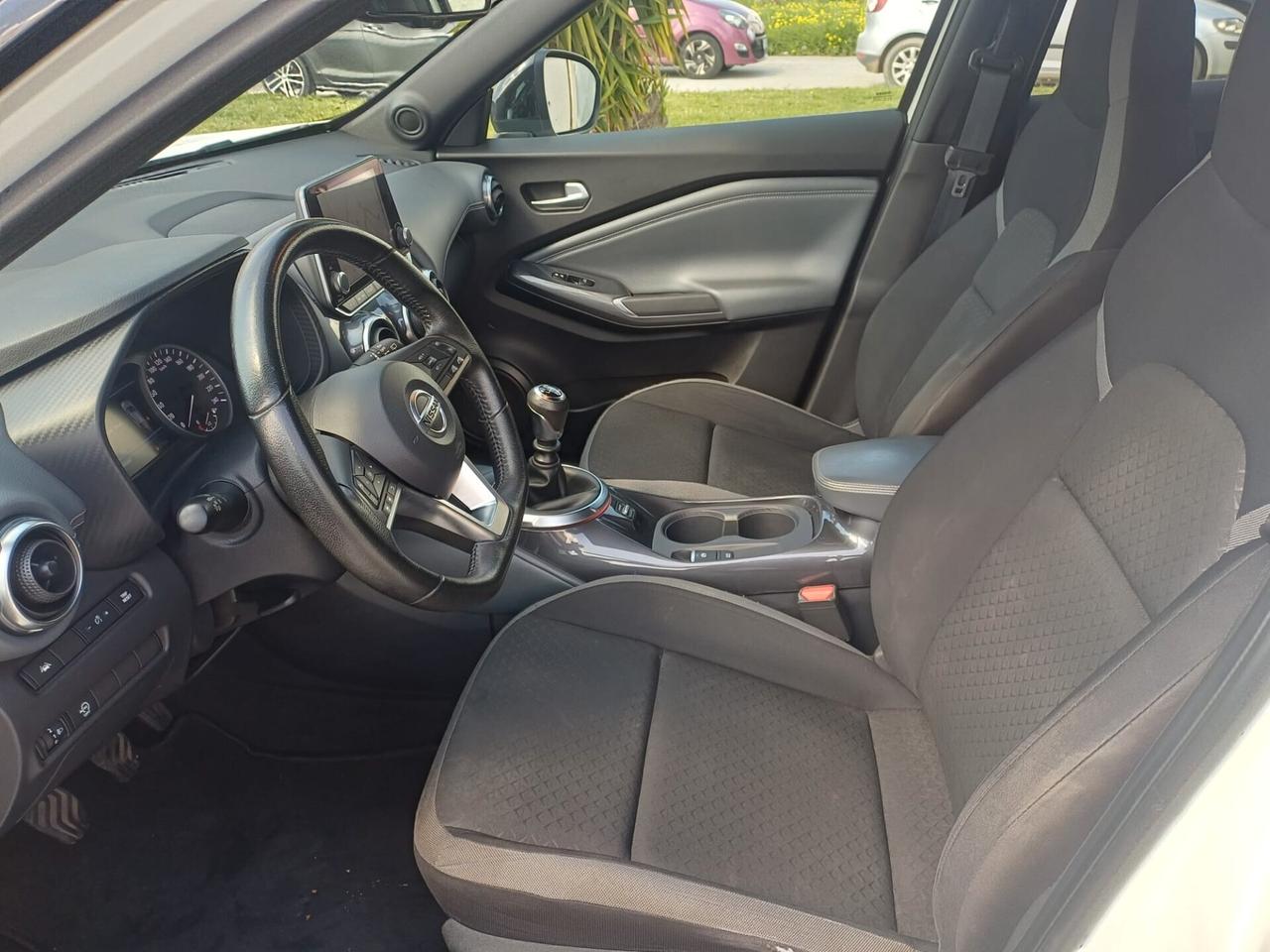 Nissan Juke 1.0 DIG-T 117 CV N-Connecta