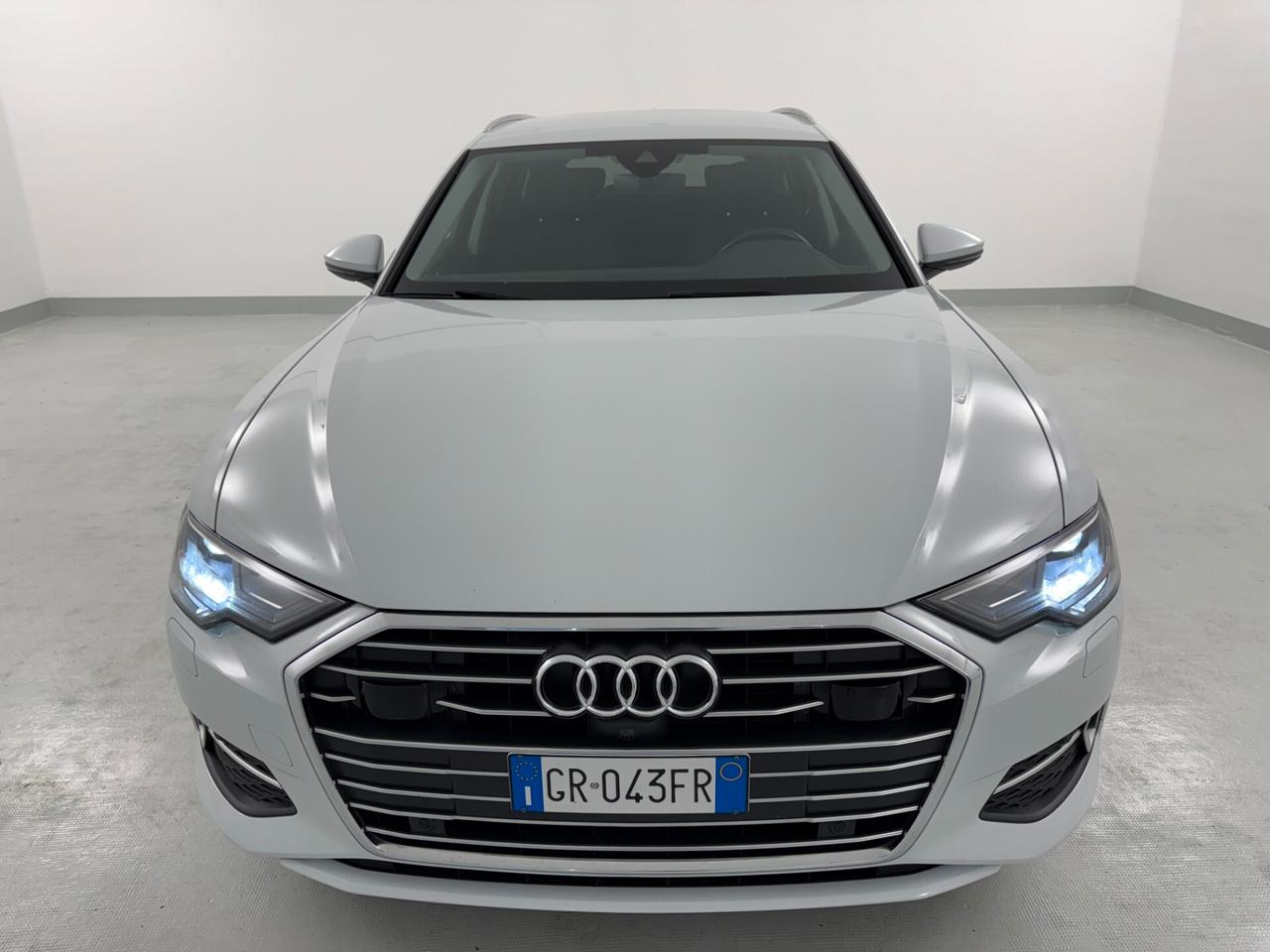 Audi A6 Avant 40 2.0 TDI S tronic Business Sport