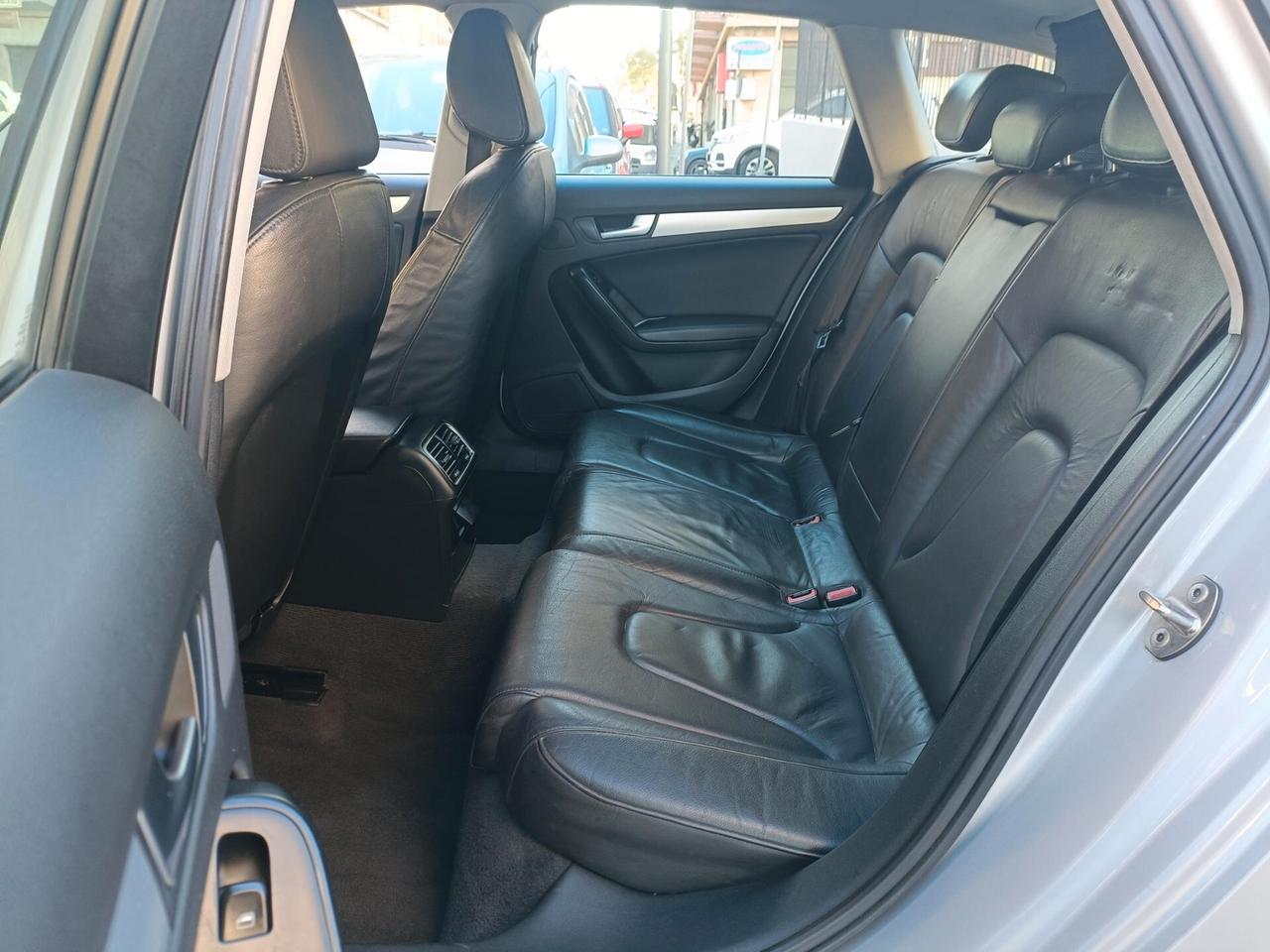 Audi A4 Avant 3.0 V6 TDI MANUALE