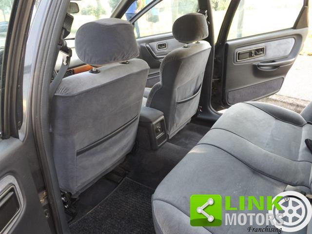 FORD Scorpio 2.0i Twin Cam 5 porte Ghia con impianto GPL