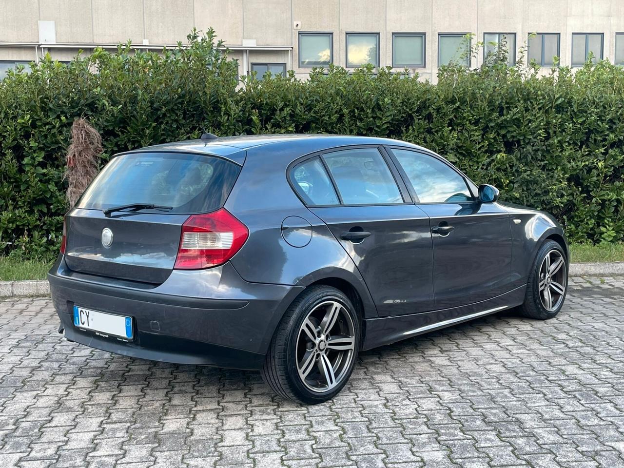 Bmw 118d cat 5 porte Cerchi MSport