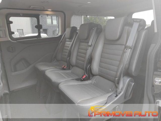 FORD Tourneo Custom 320 2.0 EcoBlue 130CV L2H1 Titanium