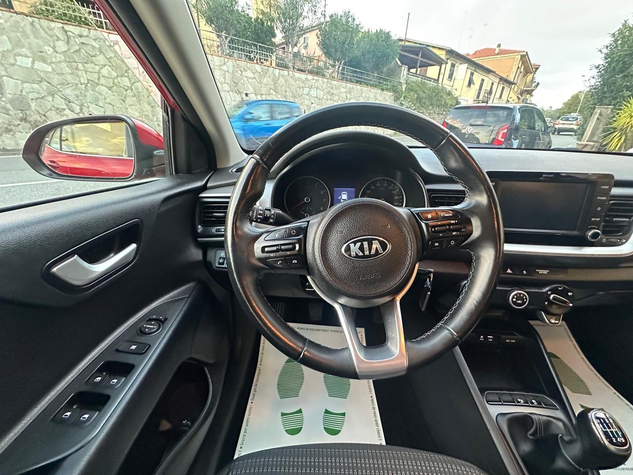 Kia Stonic 1.4 MPI 100 CV Urban