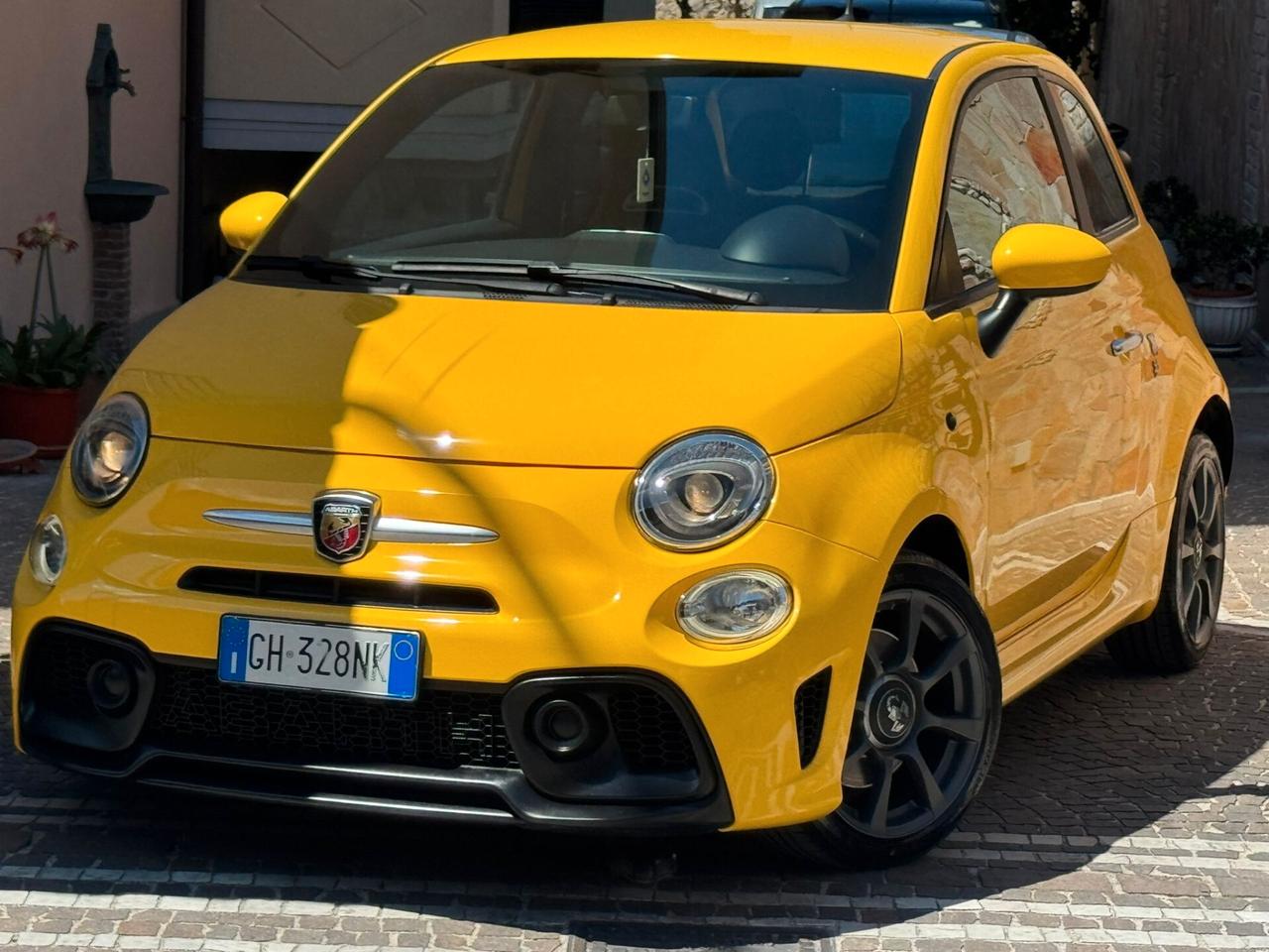 Abarth 595 1.4 Turbo T-Jet 145 CV