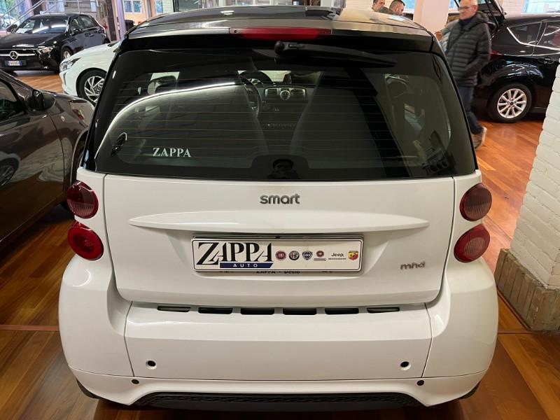 SMART fortwo 1000 52 kW MHD coupé pure