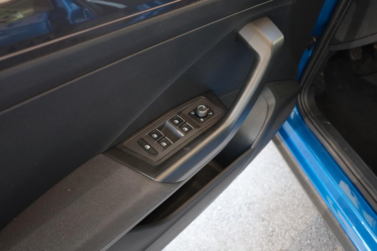 VOLKSWAGEN T-ROC 1.5 TSI ACT ADVANCED BlueMotion Technology