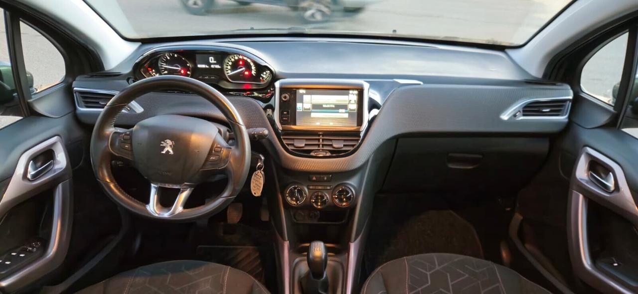 Peugeot 2008 BlueHDi 100cv Allure