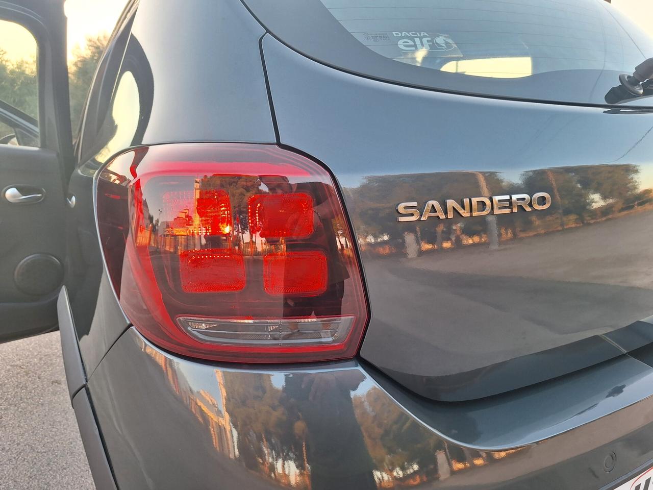 Dacia Sandero Stepway 1.5 dCi 90CV NAVI CAMERA