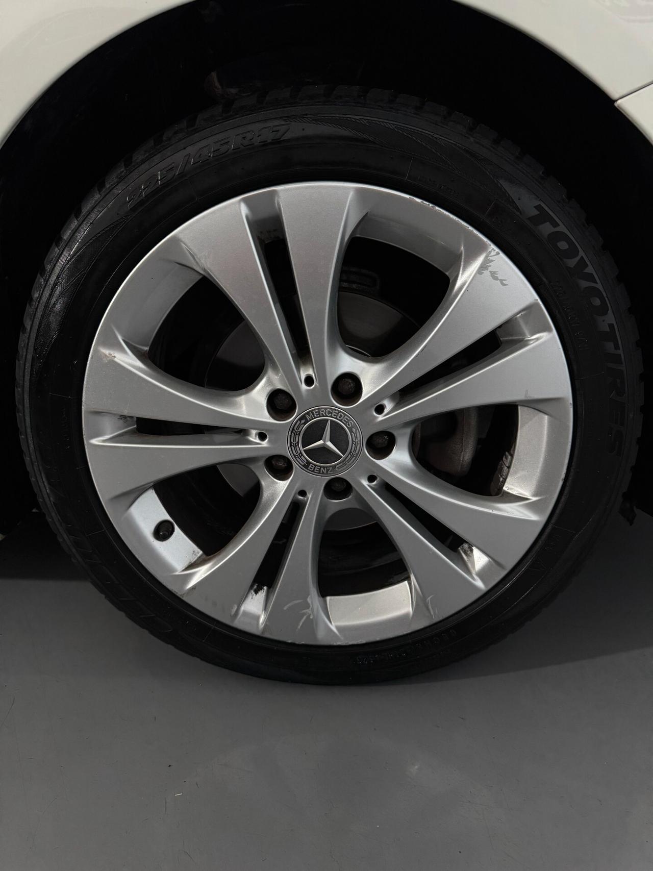 Mercedes-Benz B 180 Premium 1.5cc 109CV Automatica OK Neopatentati