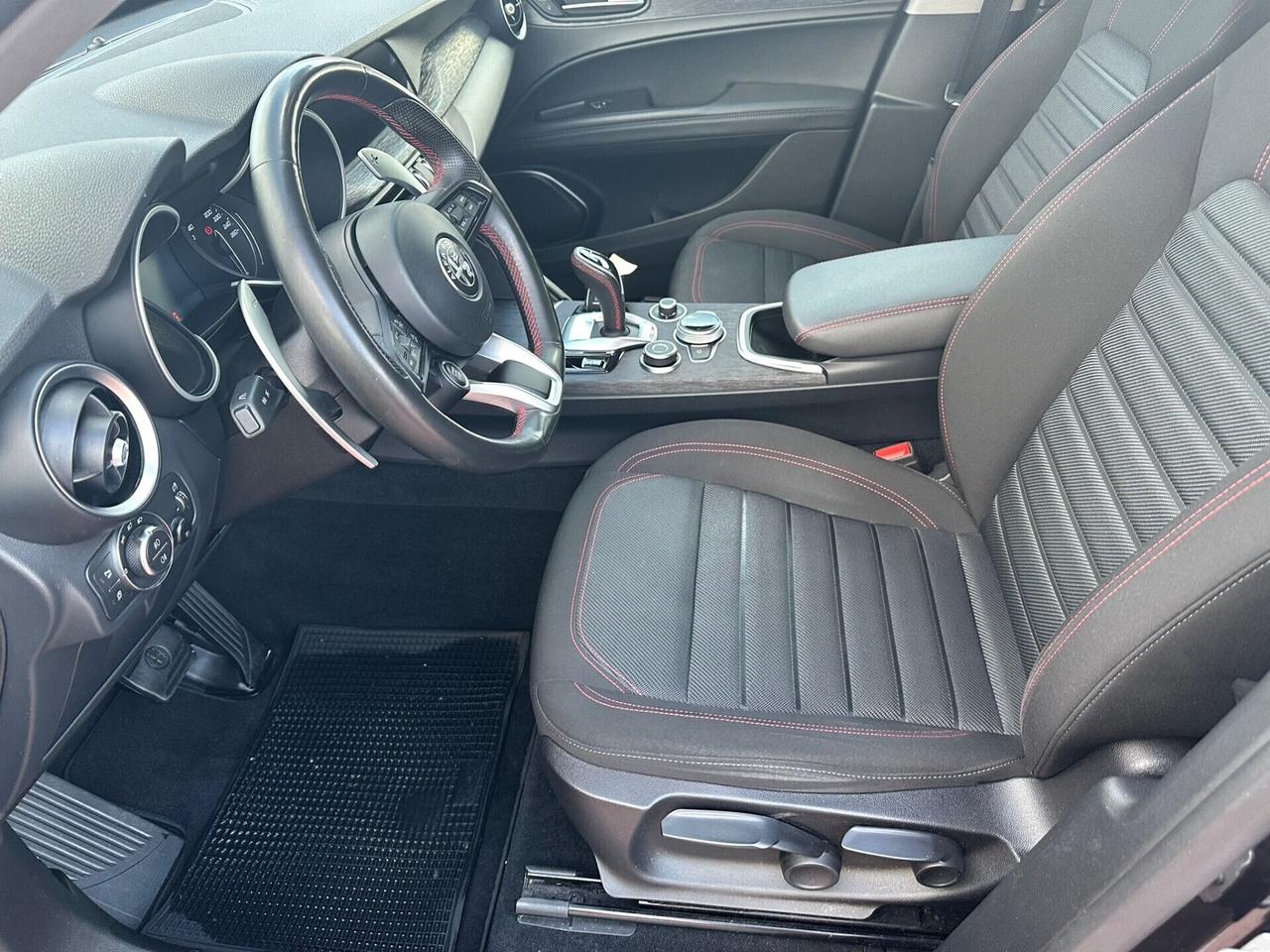 Alfa Romeo Stelvio 2.2 ROSSO EDIZIONE 2.0.2.1.