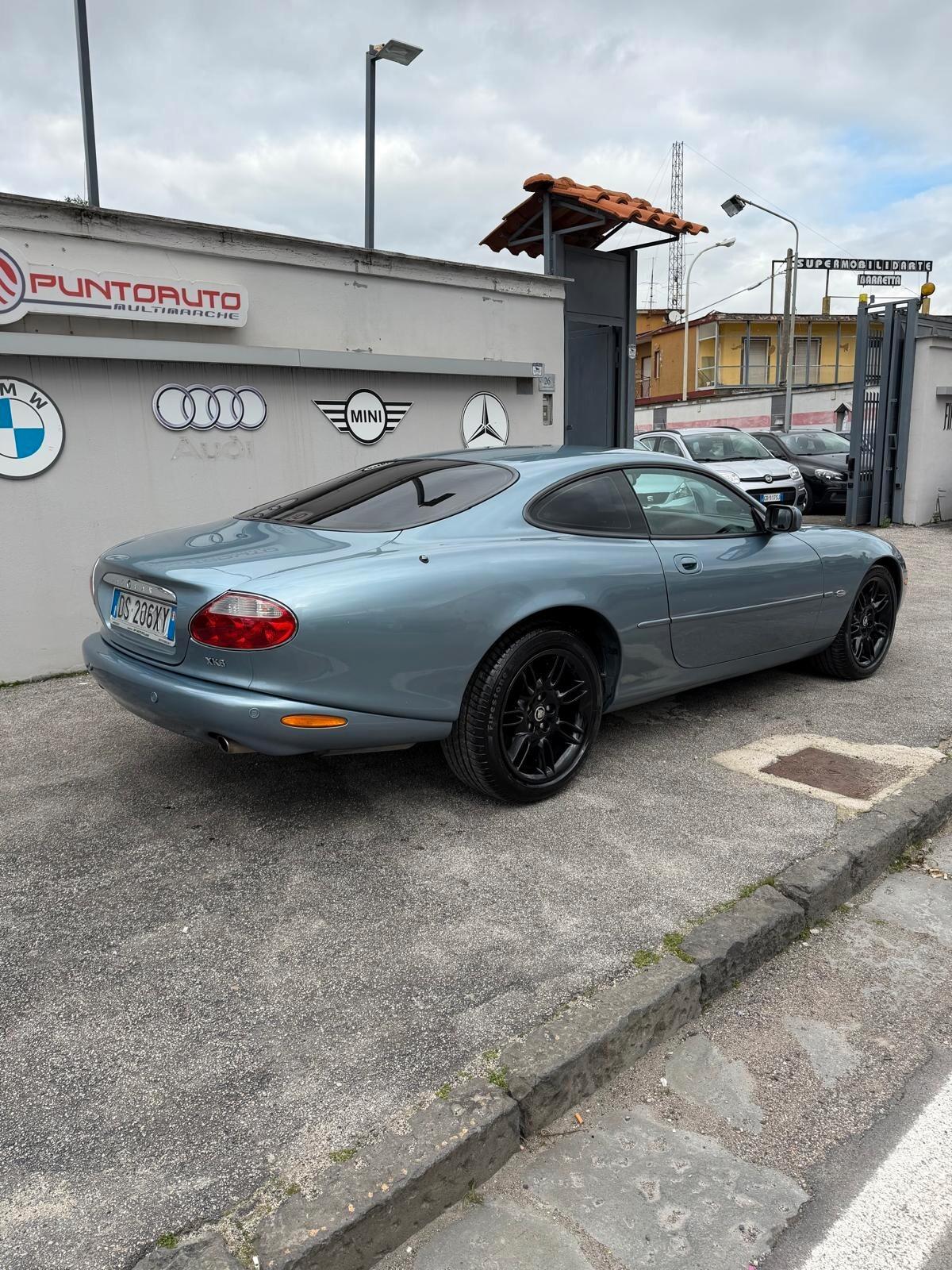 Jaguar XK XK8 4.0 COUPE