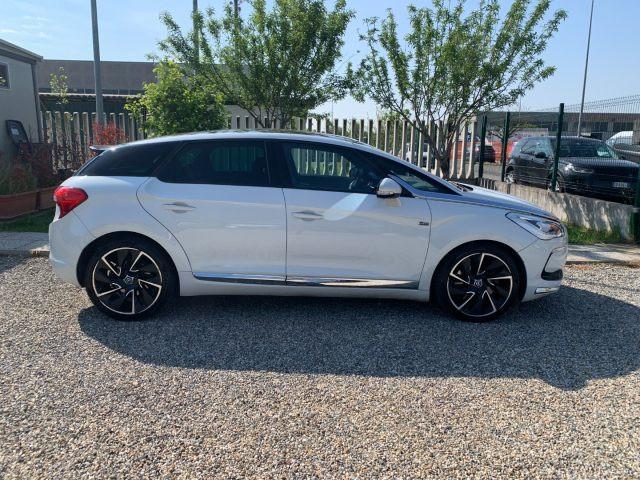 DS AUTOMOBILES DS 5 Hybrid4 airdream Pure Pearl