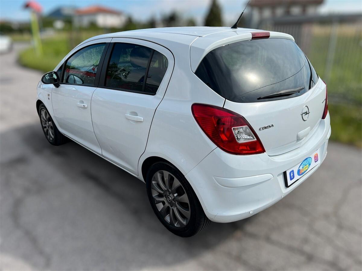 Opel Corsa 1.3 CDTI 75CV ecoFLEX 5 porte Club X NEOPATENTATI