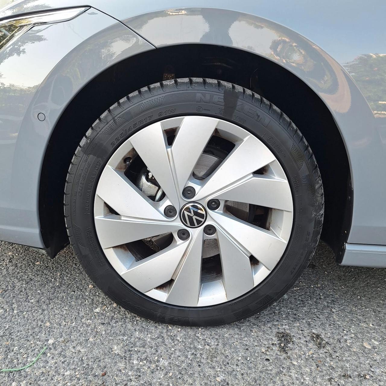 Volkswagen Golf 2.0 TDI 150 CV DSG SCR Editon Plus