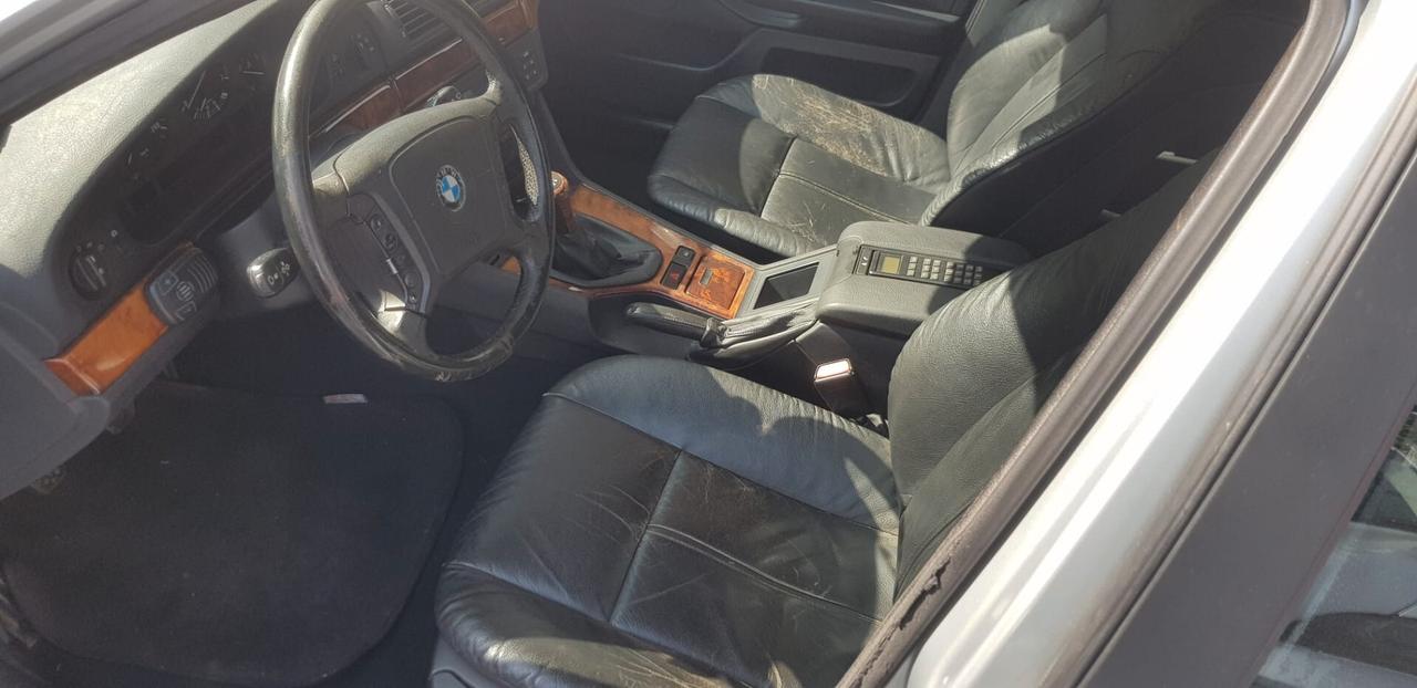 Bmw 520 520i 24V cat