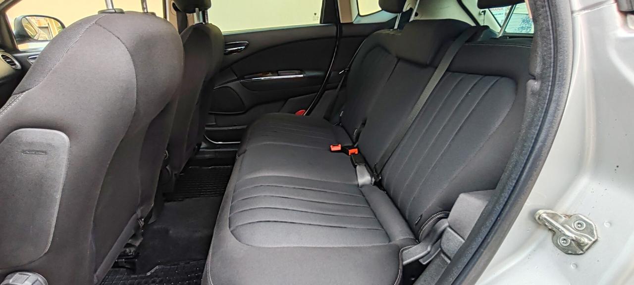 Lancia Delta 1.6 MJT DPF 120cv Gold