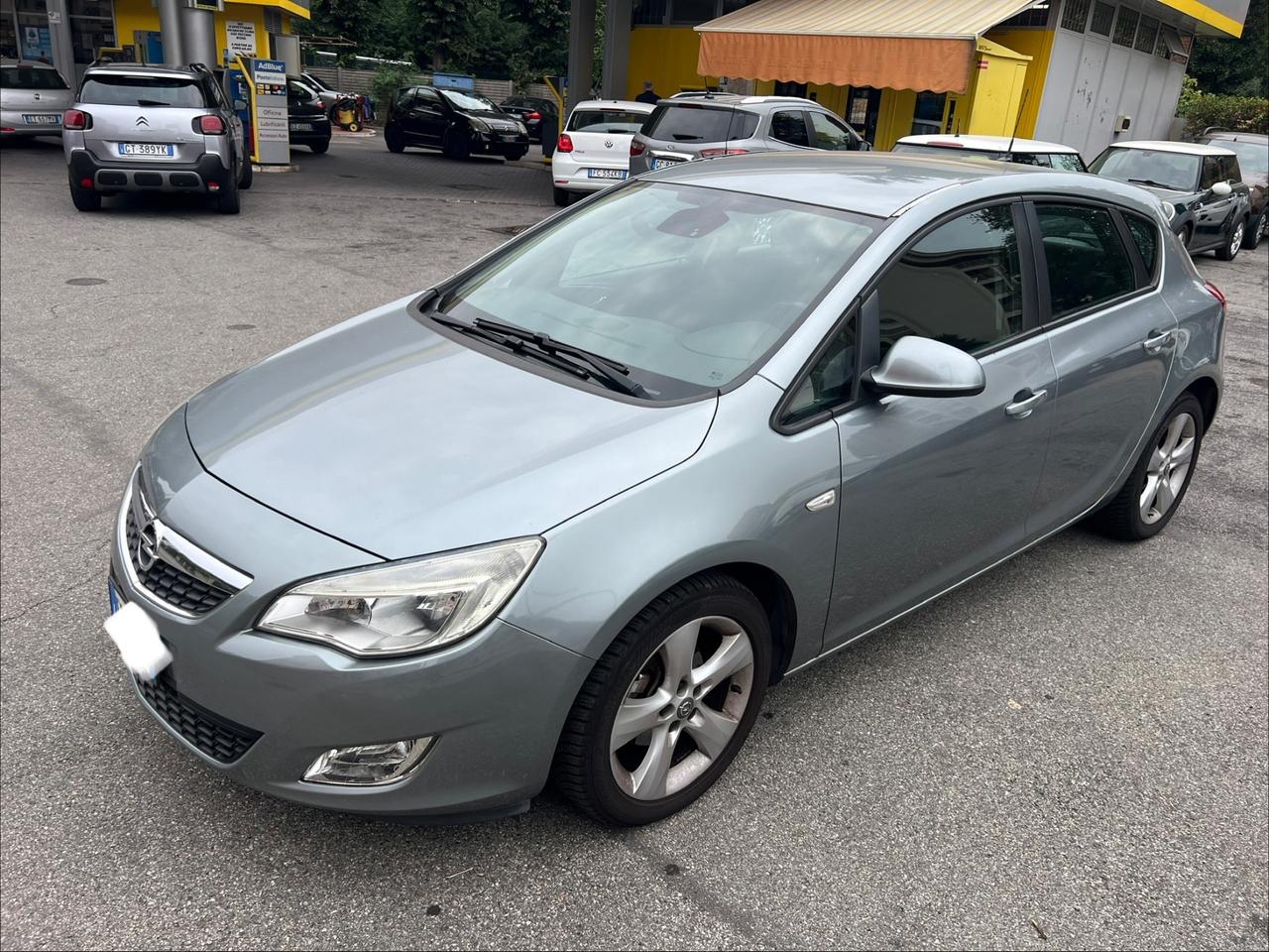 Opel Astra 1.6 115CV 5 porte Cosmo