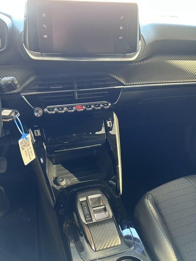 PEUGEOT 2008 PureTech 130 S&S EAT8 Allure
