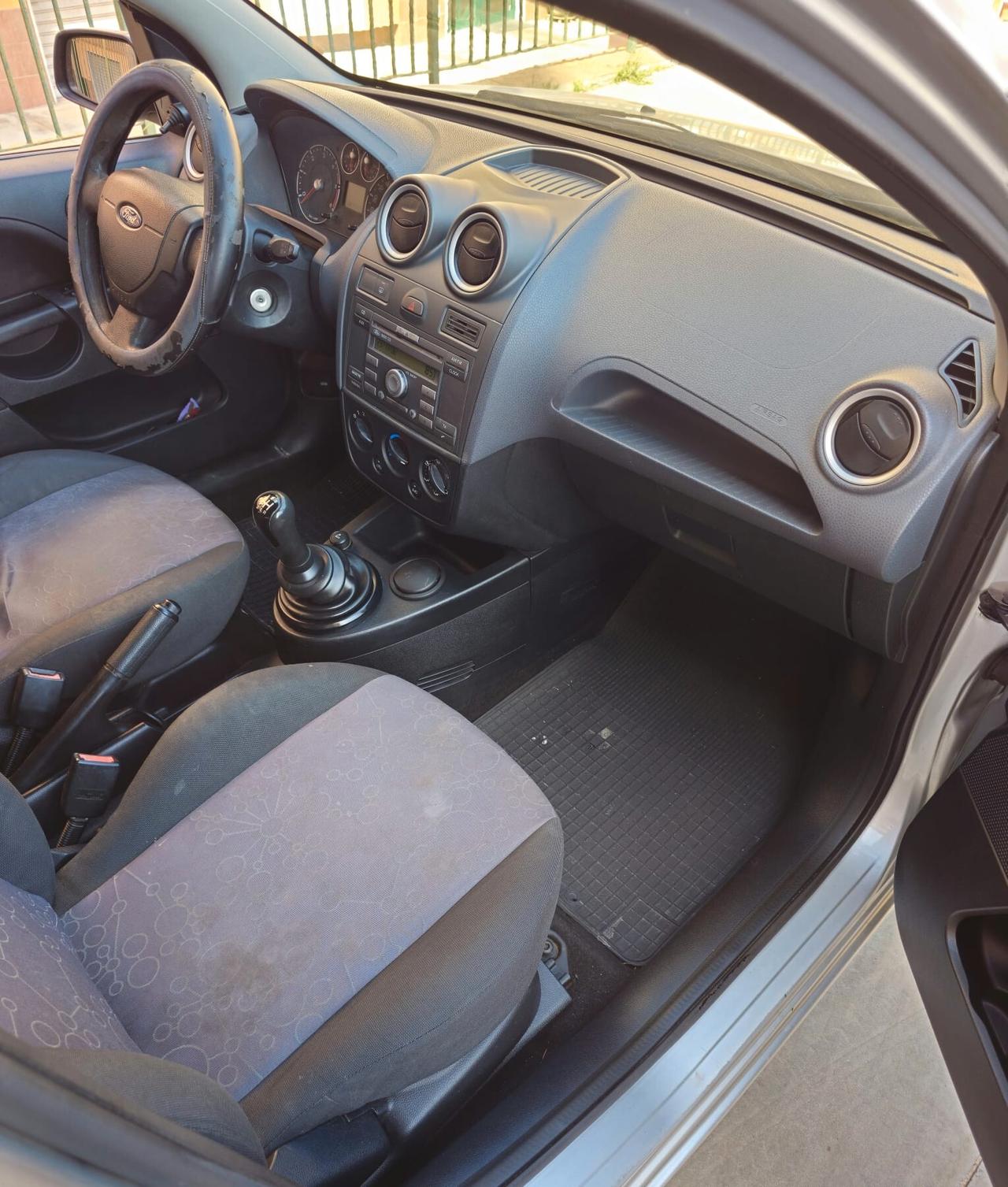 Ford Fiesta 1.4 TDCi 5p. Ghia