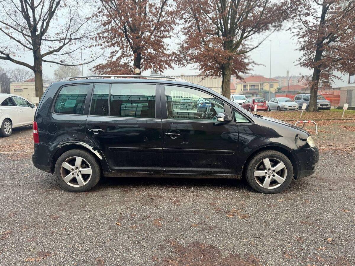 Volkswagen Touran Touran 2.0 tdi Highline dsg